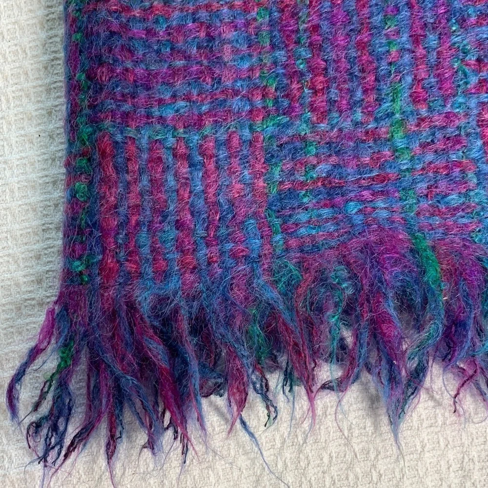 Avoca 50” square